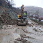 NJOFTIM PËR QYTETARËT Për shkak të reshjeve të vazhdueshme të kohëve të fundit, rrugët magjistrale Glloboçicë-Krushev…