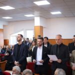 Betimi i legjislaturës së re në Komunën e Dragashit Në Dragash u mbajt sot seanca konstituive e legjislaturës së re t…