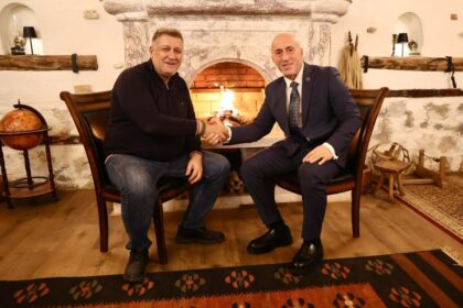 Zafir Beriša se pridružuje AAK listi za izbore 28. decembra, predsednik Demokratskog saveza Prizrena …