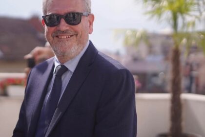 LAMY, OFRON UPOZOREN OD SVE PUBLIKE I PARTIJAKA U PDK PRIZENTEN, JEDAN OD NAJVIŠIH DIREKTORA…