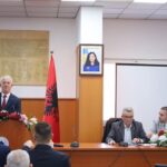 Betimi i legjislaturës së re në Komunën e Dragashit Në Dragash u mbajt sot seanca konstituive e legjislaturës së re t…