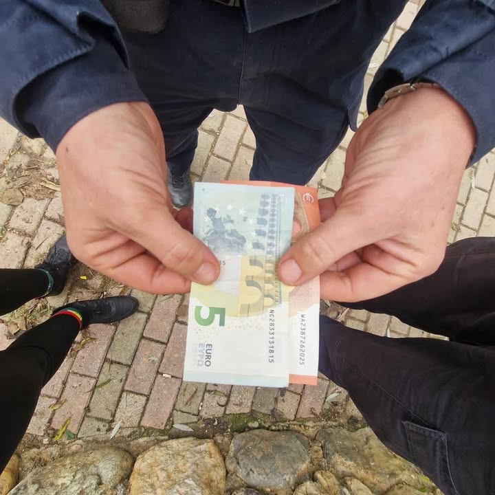 Graðanin Prizrenske policije jutros dok je bio…