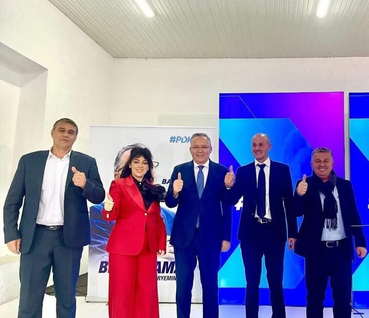 Bedri Hamza otvara kampanju PDK u Dragašu, otvorili su se kandidati za poslanike Demokratske partije Kosova…