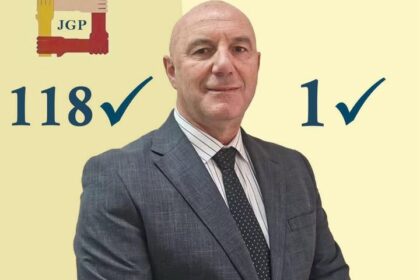 Adem Hod dovoljno je da se kandiduje za zamenika na parlamentarnim izborima 28. decembra, predsednik stranke Džedanvena Goran…