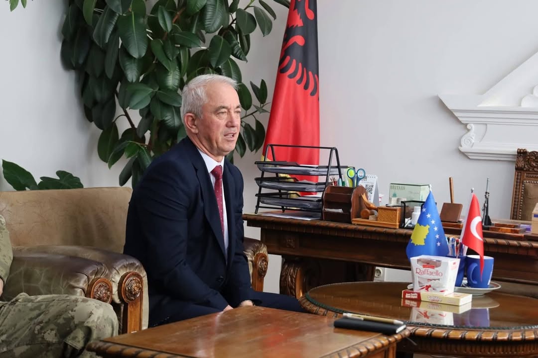 Kryetari i Komun&euml;s s&euml; Dragashit, z.