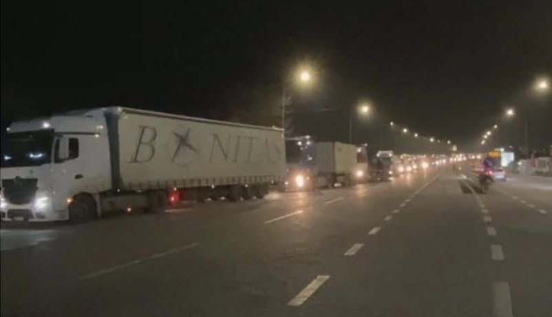 Dosezi kamiona na obièajima Riming Rafta teških tonažnih kamiona navodno su napravljeni sinoæ…