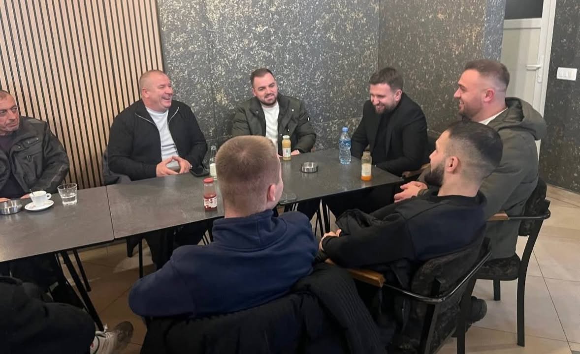 Filiz Mustafa susreće građane u Žgataru i Blacu, večeras predstavlja zaloge Kurti vlade, u selima Zgatar i Bl…