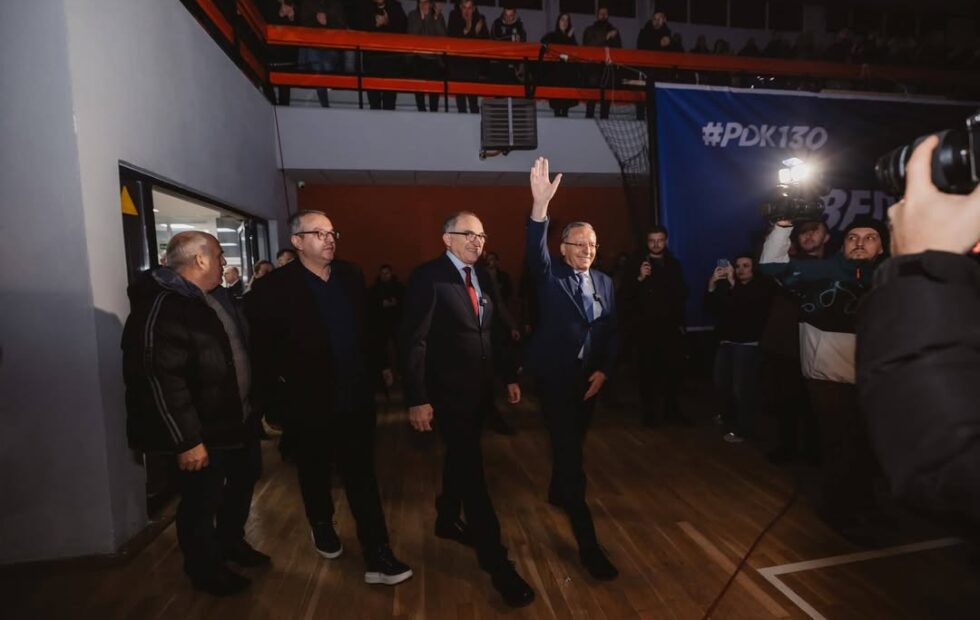 Bedri Hamza otvara kampanju PDK u Prizrenu: Kosovo više nema vremena da izgubi svog kandidata za premijera od Pa…