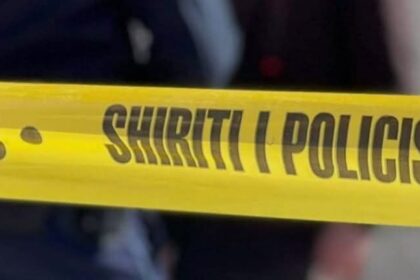 Postoji sumnjivo oruðe u Rahovcu, koje interveniše KSF juèe oko 11:05, u ulici Bekima Ismaia u Rahovcu, to je R…