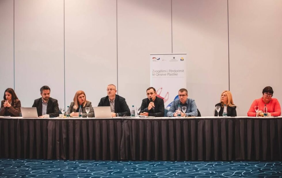 Prezentacija Izveštaja 2024 o korišćenju plastičnih kesa u Kosovskoj agenciji za zaštitu životne sredine …