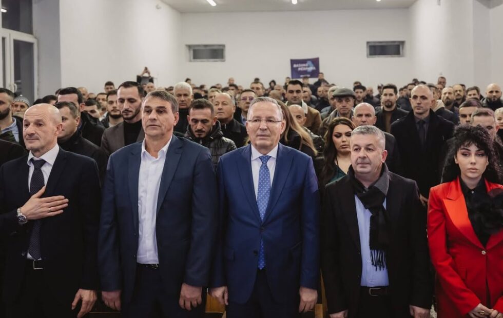 Bedri Hamza otvara kampanju PDK u Dragašu: Obećava ekonomski razvoj i transparentan kandidat za upravljanje Šefom…