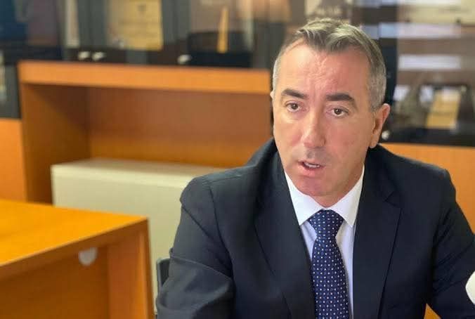 Povlačenje srpskih većinskih opština iz Komunističke asocijacije reaguje na glavnog predsednika AKK srpskih opština u…