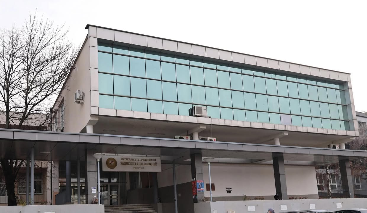 Naučna istraživanja Filološkog fakulteta u 2025. godini: 22 dela i 24 konferencije finansirane sa 31.256.50 evra iz…