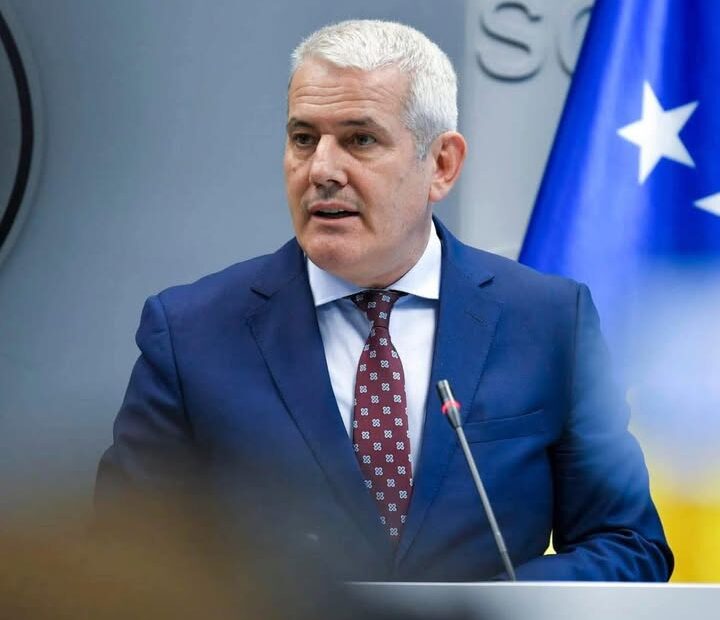 Dželal Svečla: Kada ne uspe, sever je zaštićen i mere uklonjene.