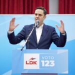 Lumir Abdixhiku viziton Dragashin: Familja në qendër të vizionit politik të LDK-së Kryetari i Lidhjes Demokratike të …