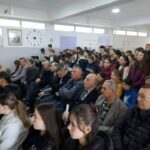 Bellobrad: Promovohet libri “Plagë që kullojnë” i poetit opojan Ibrahim Skenderi Sot, në ambientet e Shkollës Fillore…