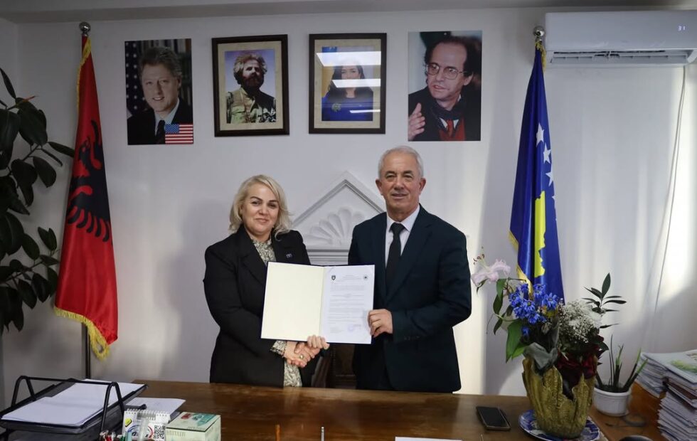 Bexhet Xhedeeni nominovan za Arijetu Qaflishi Skerajn šefa kabineta predsednika Grada Dragaša Komua…