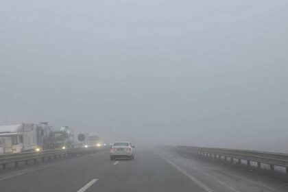 Cirkulacija magle i policijska žalba vozača da budu oprezni sa kosovskom policijom pozvali su na drugo mesto…