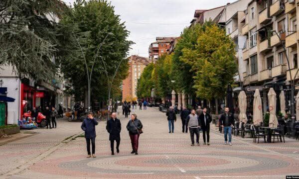 Većinske srpske opštine na severu Kosova — Severna Mitrovica, Leposavići, Zvečani i Zubin Potok — povlače se…