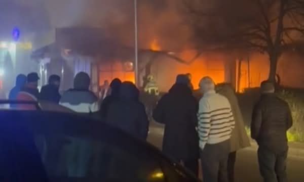 Nema povreda od požara koji je sinoæ ukljuèivao neke meštane u Prizrenu.