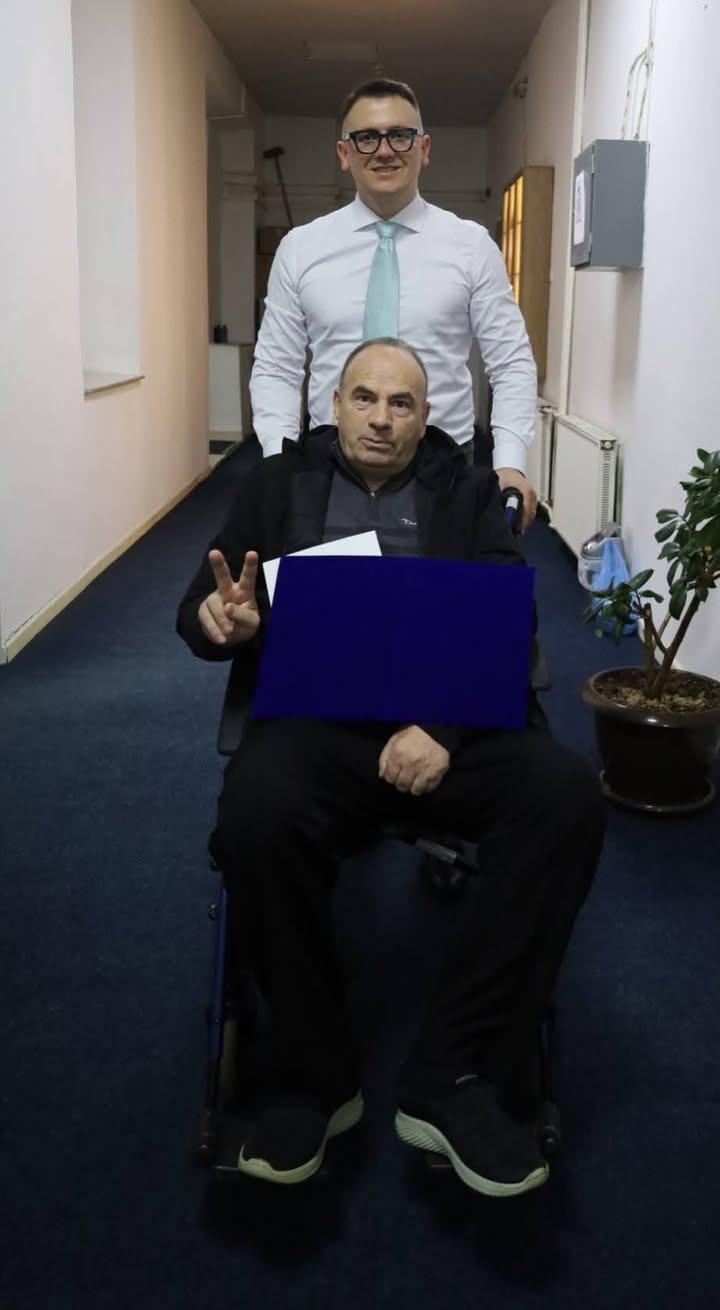 Vetim Ramadani nominovao je Kaplaana Fetaha za ličnog pomoćnika šefa opštine Dragaš, Vetima Ramadanija, imenovao je…