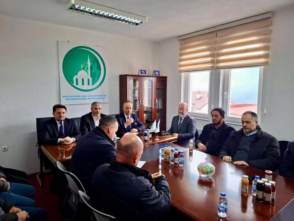 BIK-ovo predsedavanje posetilo je Savet Islamske zajednice u Dragašu Dragašu, 24. decembra 2025. godine BIK, poglavarstvo Zajednice…
