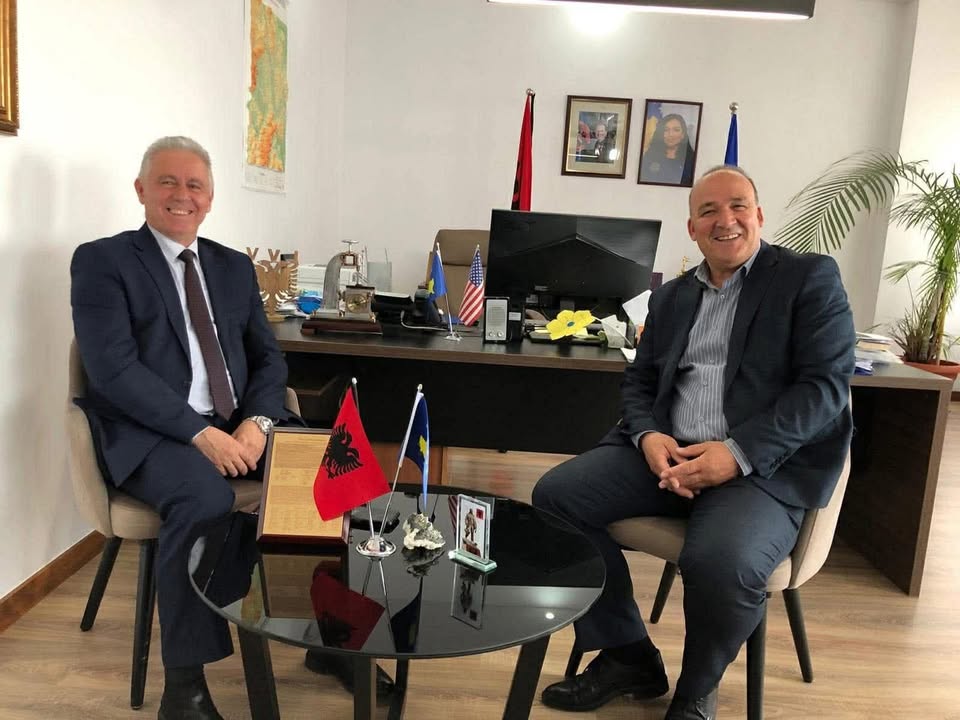 Dan nakon izbora, VV i PDK postižu sporazum u Podujevu Isak Šabani biva izabran za šefa Parlamenta…