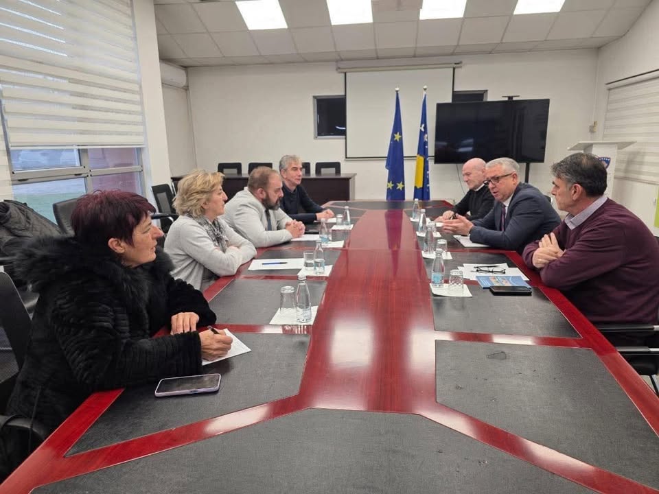 Bekim Hodža bio je domaćin crnogorskom direktoru za bezbednost hrane kako bi ojačao saradnju na polju hrane i…