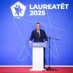 Eugen Saraçini shpallet President Nderi i Federatës së Hendbollit të Kosovës Në ceremoninë “Laureatët 2025”, të mbajt…