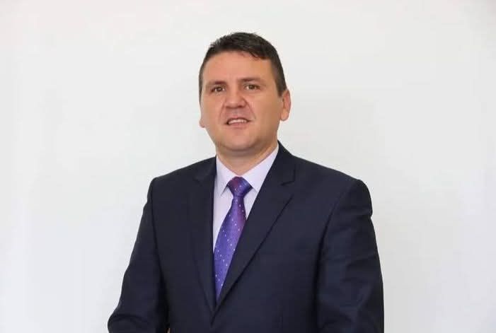 SIMER CRASNICY, KRIZENI ZATVORENIKA, nominovani od strane redova Demokratske partije Kosova, Sirir…