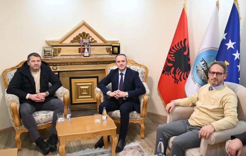 Prizren: Arif Fazli donirao svoju stambenu kuću Islamskoj zajednici važan čin milosrđa obeležen je…