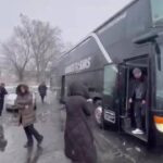 Pritje të gjata, ftohtë dhe rreziqe për mërgimtarët që kthehen drejt Evropës Mërgimtarët nga Kosova po përballen me p…