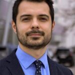 Gani Koci ngre akuza ndaj rrethit të kryeministrit Kurti Ish-deputeti Gani Koci ka reaguar publikisht me akuza të rën…