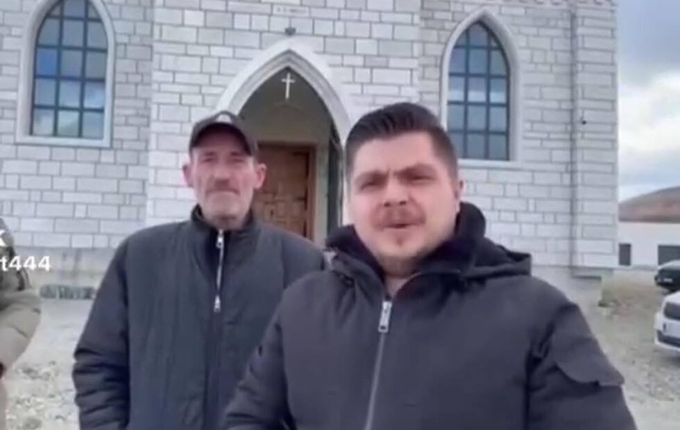 Bivši kandidat za VV u Rahovcu, Zymer Hoti, konvertuje se u katolički Rahovec com-Kandidat Vetvenskog pokreta…