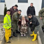 Evakuohen dy familje në Rahovec pas reshjeve të shumta Reshjet e dendura kanë krijuar vështirësi të mëdha për disa fa…