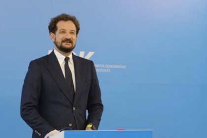 Nikaj: PDK neće glasati za bilo kog kandidata za predsednika bez preliminarnog političkog sporazuma, sekretara Demokratske stranke…