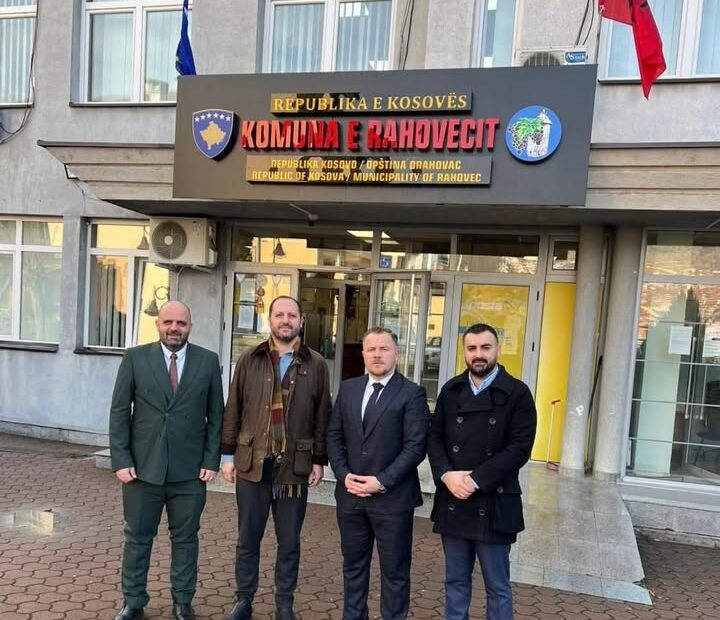 PDK Rahovec poèinje da radi u lokalnoj upravi, predstavnici su imenovani na kljuène pozicije od danas, predstavnici De Partije…