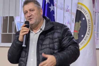 Zafir Beriša oštro kritikuje dijasporu: na virtuelni patriotizam pod uticajem MMF-a i zamenika Zafira Beriše je k…