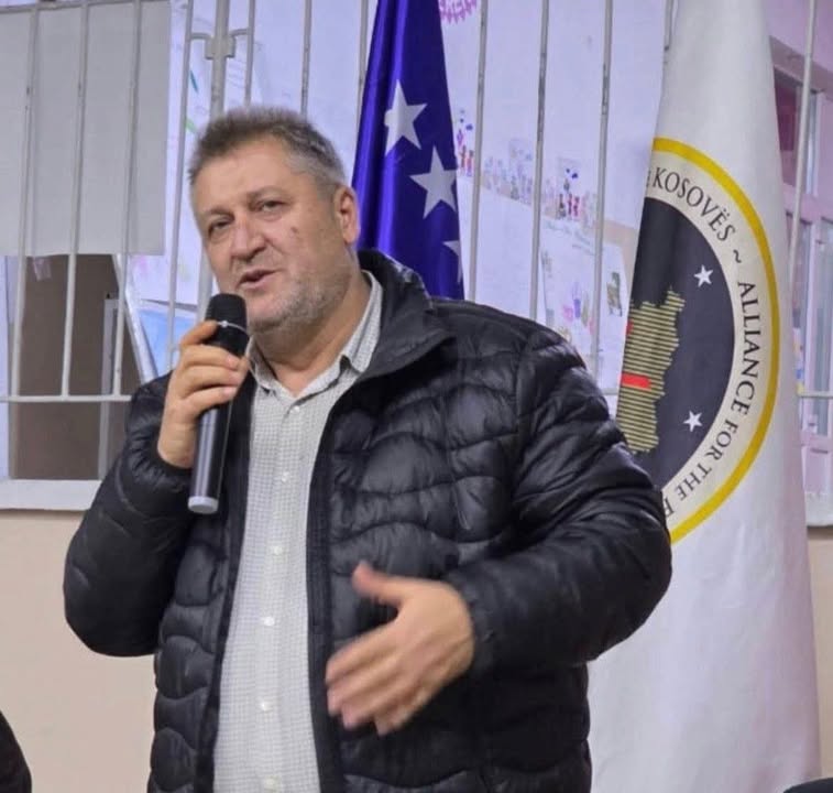 Zafir Beriša oštro kritikuje dijasporu: na virtuelni patriotizam pod uticajem MMF-a i zamenika Zafira Beriše je k…