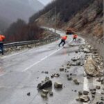 Policia e Kosovës apelon për kujdes të shtuar në trafik pas reshjeve të shiut Prishtinë, 7 janar 2026 Policia e Kosov…