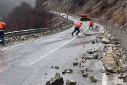 Kosovska policija apeluje na povećani oprez u saobraćaju posle kiša Prištine, 7. januara 2026. godine Kosovska policija…