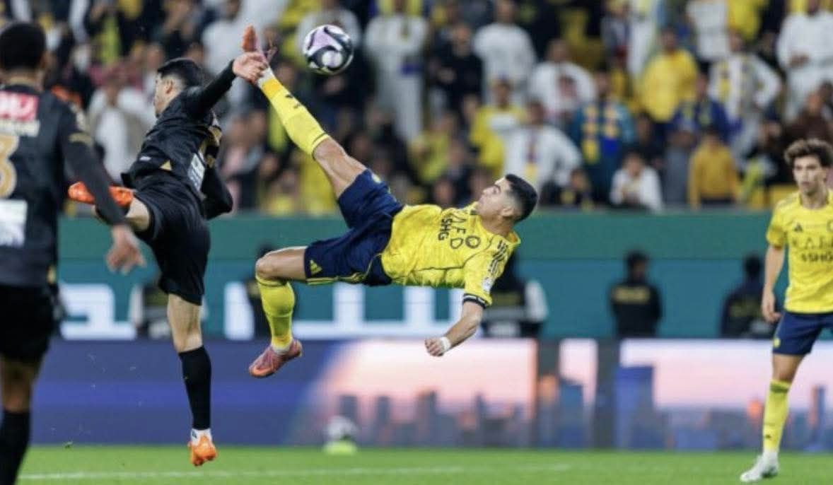 Ronaldo dostiže istorijsku ličnost 958 golova u karijeri Kristijano Ronaldo nastavlja da obara rekorde i piše…