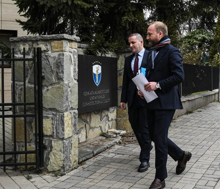 Abelard Tahiri: Ustav je bio zaštićen, legalnost je trijumfovala kao šef PDK Parlamentarne grupe u zakonodavstvu…