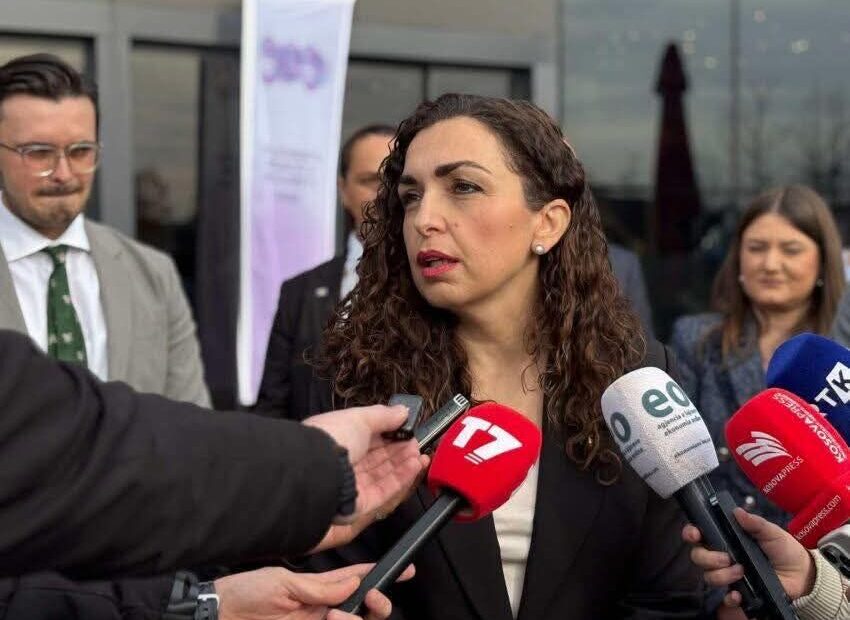 Predsednik Osmani posle poplava posećuje Gjakovu: radićemo zajedno na prevazilaženju predsednika…