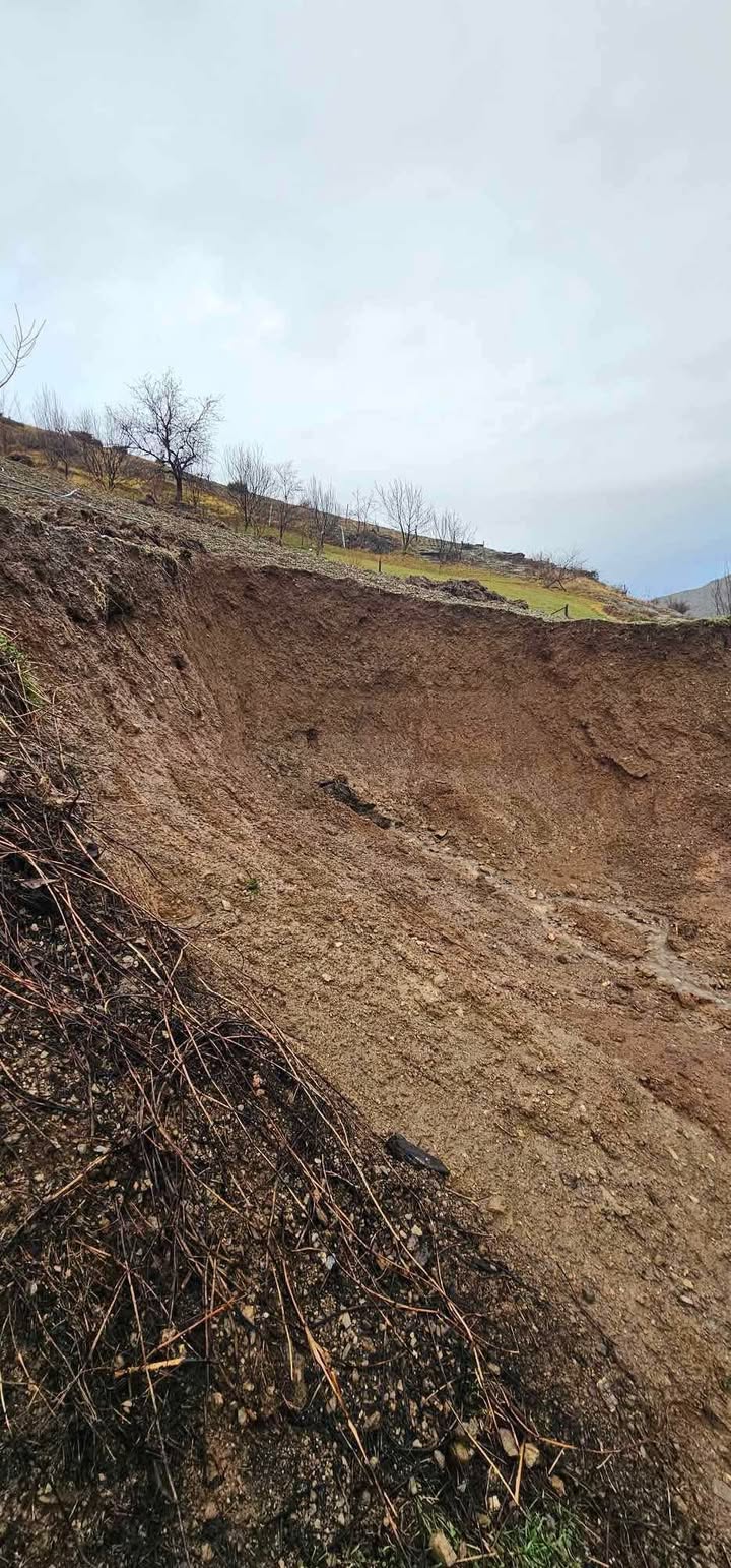 Oko 500 ljudi zarobljeno u Orešu i Crnalevi, Oreškeu i Crnaeleu, Kukesu, Kukesu oko 500 ba…
