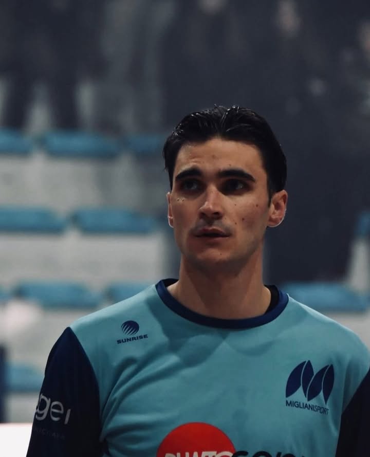 Ime Mayzini sa Kosova je talenat Saveta koji blista u Italiji. Još jedna priča o uspehu dolazi od Opo Tri.