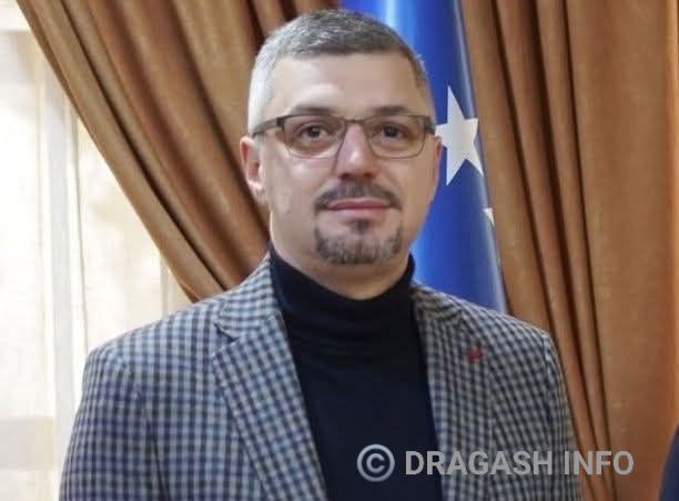 Sencer Karamuči je imenovan za direktora Kadastre i Geodezije u Prizrenu Sencer Karamučo je postavljen za direktora Koroa…