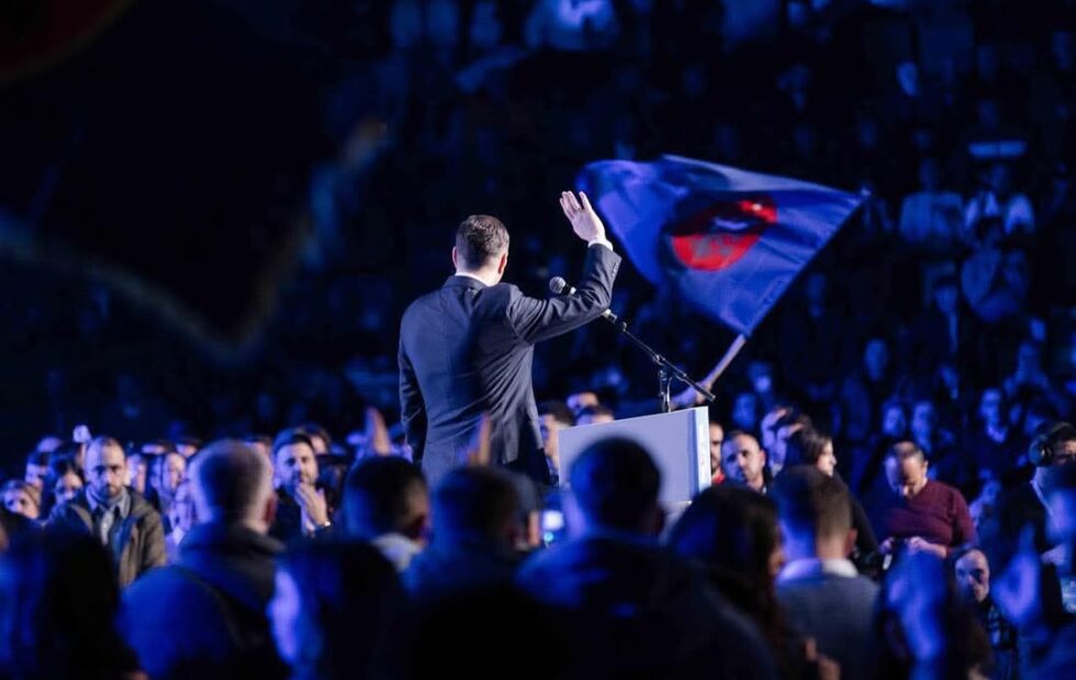 KOJI HODAJU DLDSKIM WHILERS-OM: VERPEKCIJA I PENDIKACIJA POODIKA DIVILA…