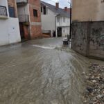 Xheladini: Gjendja më e rënduar pas vërshimeve në fshatin Mlikë, Komuna në gatishmëri të plotë Reshjet e dendura të s…