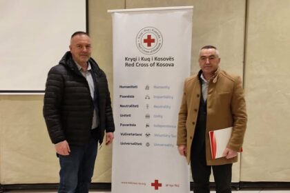 Informativnu konferenciju za projekat Promovisanje ljudskih vrednosti predstavlja i Dragaši Fuše Kosovo, 8. januara 2…